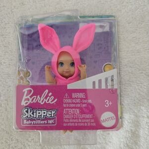 Barbie Skipper Babysitter.